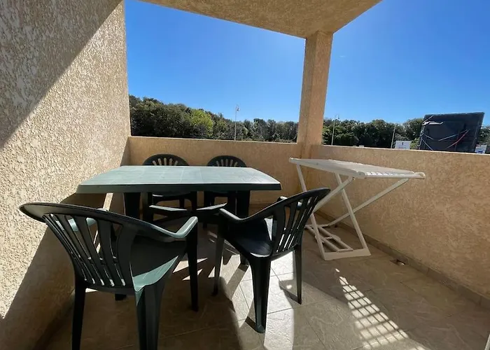 Confort 2-4 Pers 500 M De La Avec Piscine Et Wifi * Santa-Maria-Poggio (Corsica)