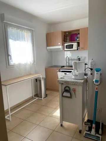 Confort 2-4 Pers 500 M De La Avec Piscine Et Wifi *